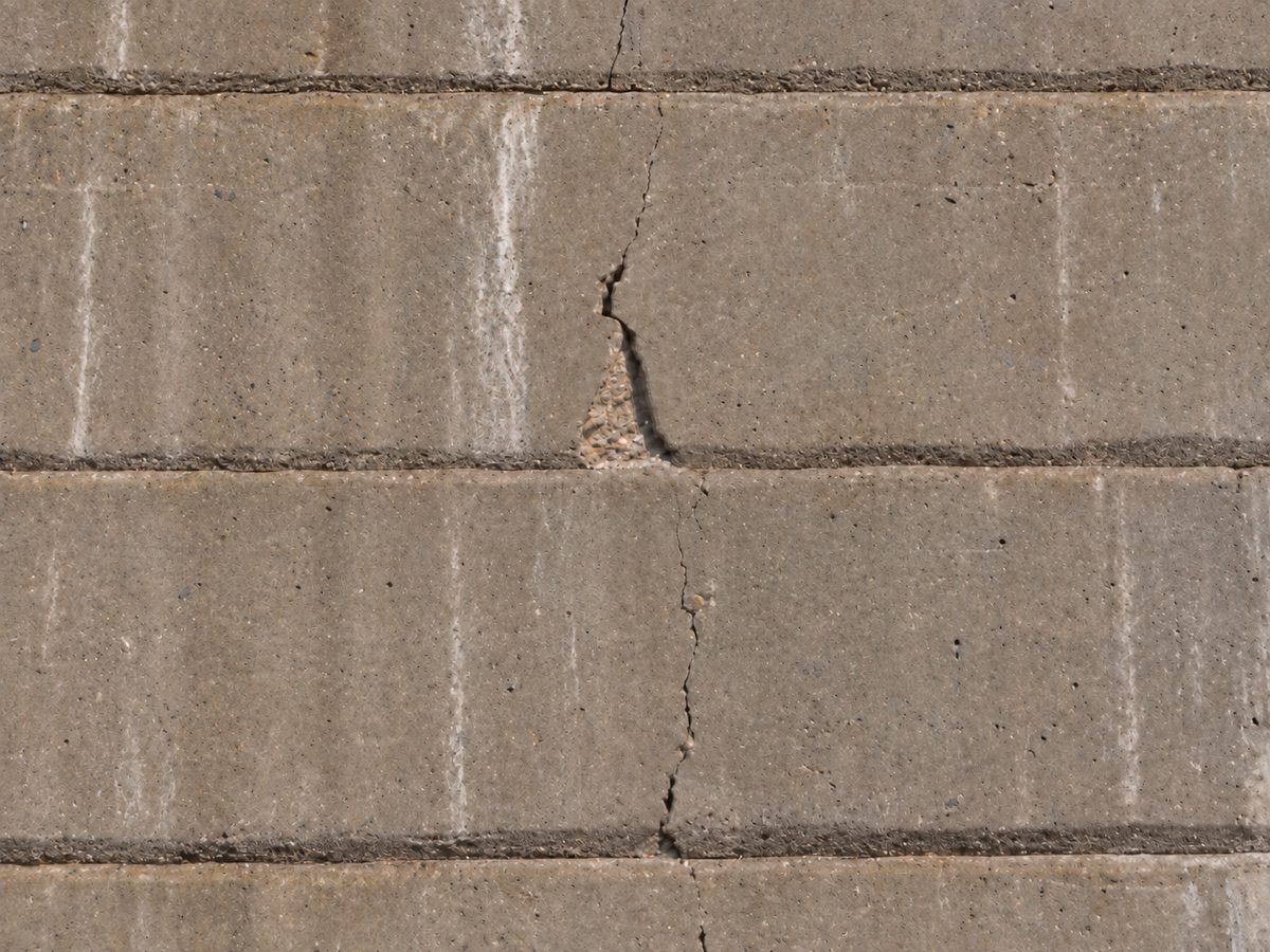 The same crack at the later inspection